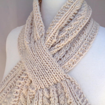 Keyhole Scarf with Cables