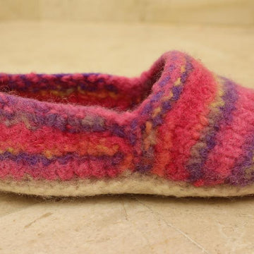Tom's Slippers / Espadrilles
