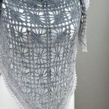 Leto Shawl