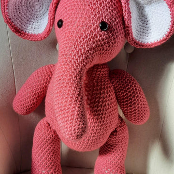 Sweet Pea the Elephant Crochet Pattern