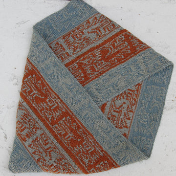 Lion’s Paw Möbius Cowl