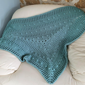 Textured Center Shawl