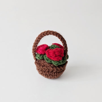 Crochet Mini Basket with Roses Pattern, Easy Bouquet Kechain