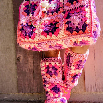 The Granny Square Glamour Bag