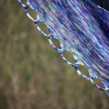 Chain Reaction Shawlette