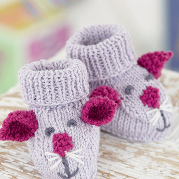 Babies Bootees in Sirdar Snuggly Baby Bamboo DK - 4586 - Downloadable PDF