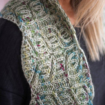 Wintergreen Hooded Scarf in Berroco Ultra Wool Handpaint & Berroco Aerial - Downloadable PDF