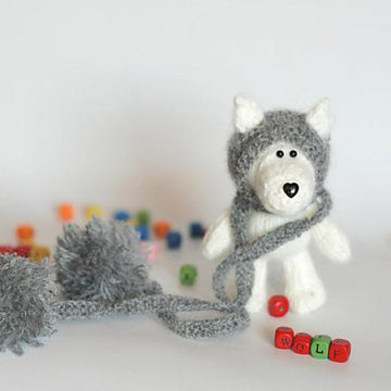 White Wolf in the gray hat