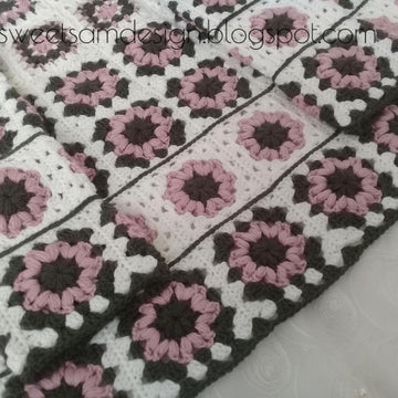 ROSE Granny Square Cardigan