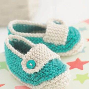 Babies Shoes in Sirdar Snuggly DK - 4527 - Downloadable PDF