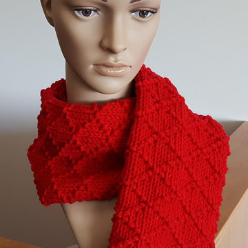 Nicky - diamond stitch scarf or cowl