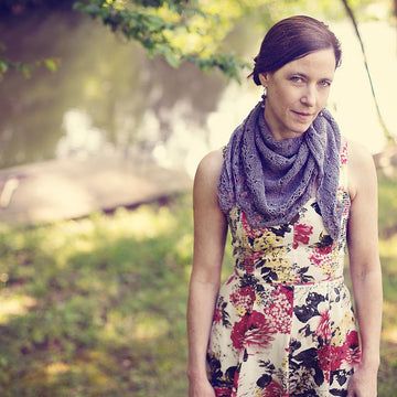 Mae Shawl