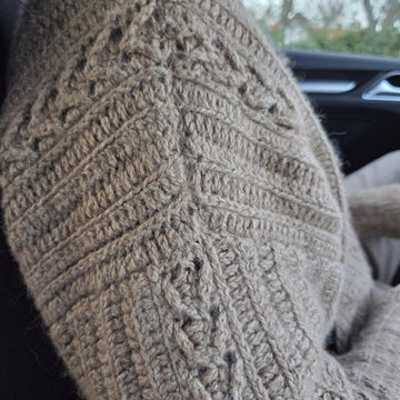 Wellerman II sweater