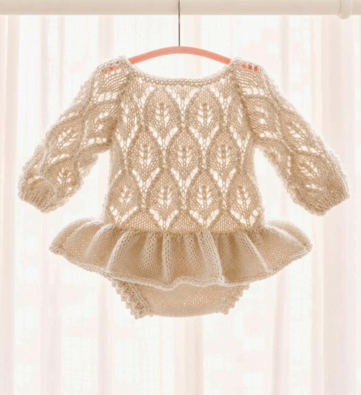 The newborn Marion romper set