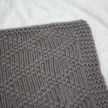 Cyra Knit Blanket - Super Chunky