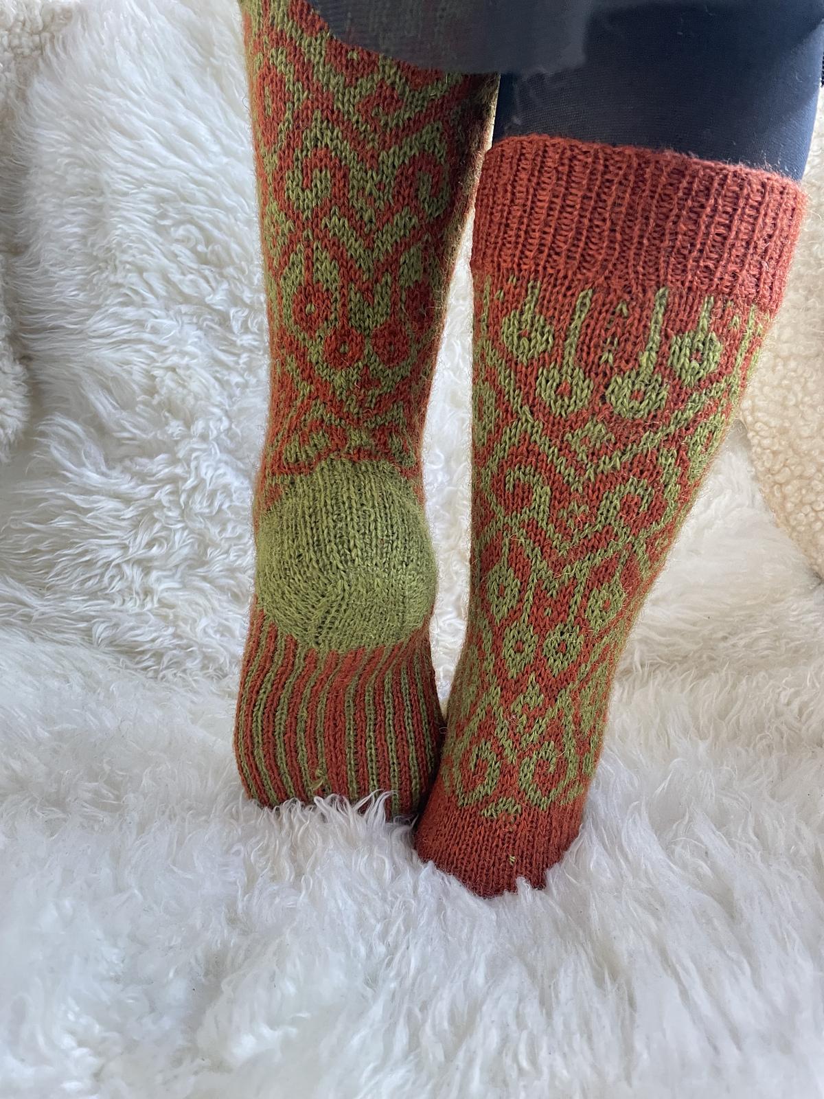 Bedizen Socks