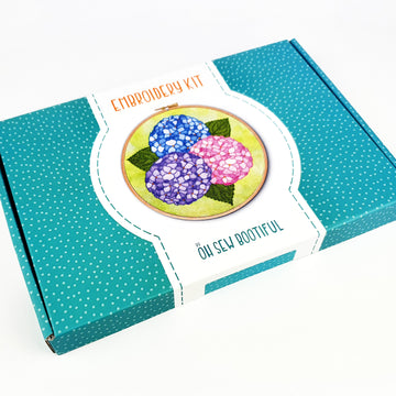 Oh Sew Bootiful Hydrangea Embroidery Kit - 6in