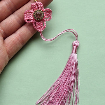 Pink Cross keychain pattern