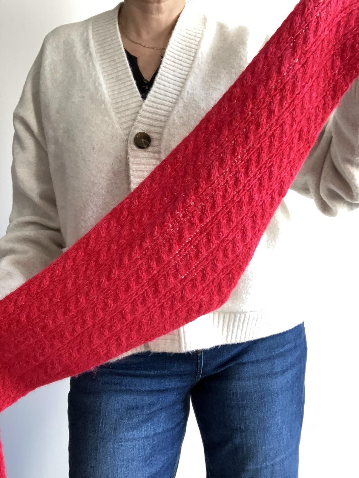 Zyra scarf