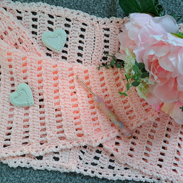 Crochet Delicate Knot Wrap Pattern
