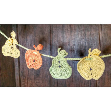 Garland crochet pattern decoration