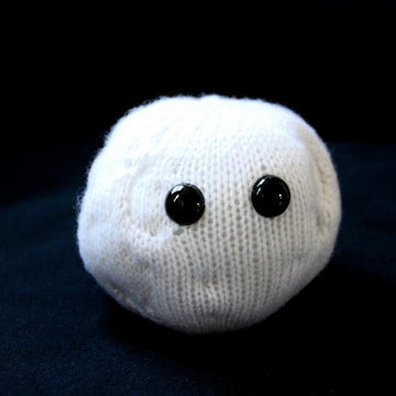 Little amigurumi moon
