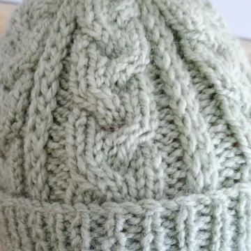 Easy Cable Brimmed Beanie Hat Womens Mens Chunky Yarn