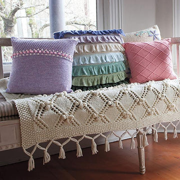 Charming Cushion
