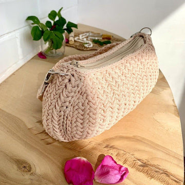 Crochet Baguette Bag Pattern: Evening Clutch Purse