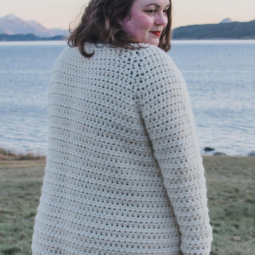 Classic Raglan Cardigan - Super Bulky Edition