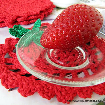 Crochet Strawberry Coaster