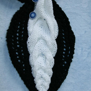 Skunk Scarf, Wrap around the Neck