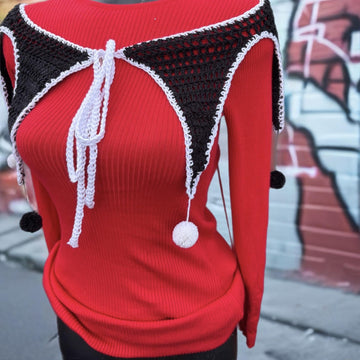 Pompom Crochet Collar