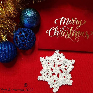 Openwork snowflake 2