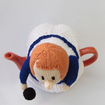 Lawn bowls lady tea cosy