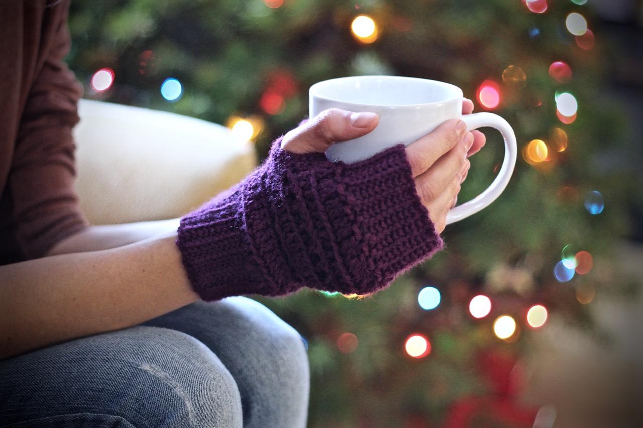 Riding the Rails Ribbed Fingerless Mitts