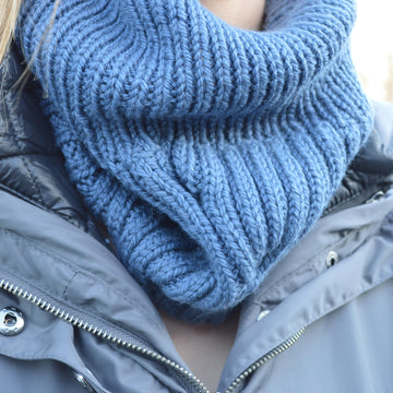 Ribbed Cabled Cowl