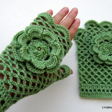 Crochet Lace Fingerless Gloves With Flower Tutorial
