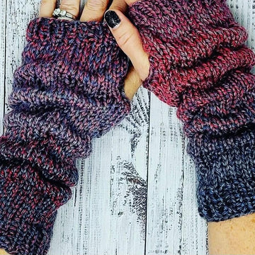 Totally Pleated Gloves