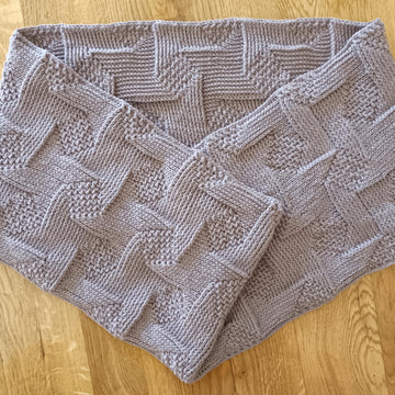 Comet infinity scarf