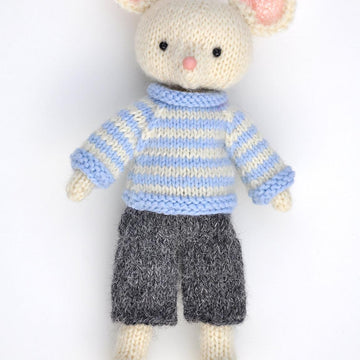 White mouse Peter