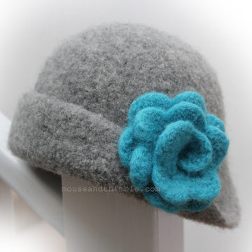 Felted Cloche & Flower Brooch US TERMS 1423