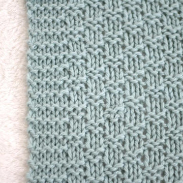 Dahlia Knit Blanket - Super Chunky