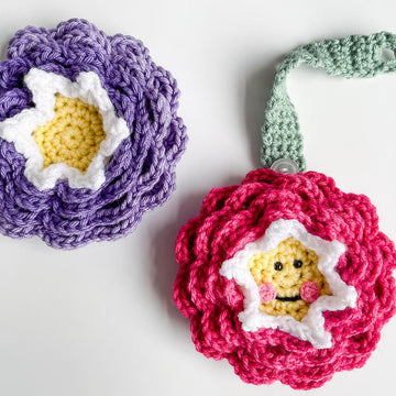 Happy Flower Towel Holder