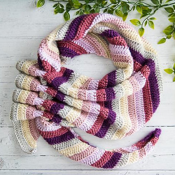 Ruffled Keyhole Boomerang Scarf