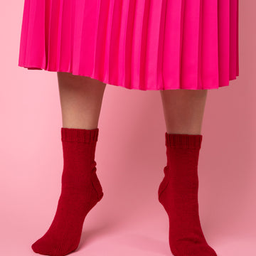The Essential Socks - Free Knitting Pattern in Paintbox Yarns Socks