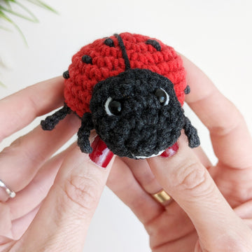 Crochet ladybug amigurumi pattern
