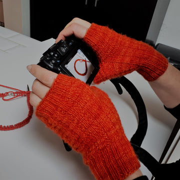 Taplow Street Mittens