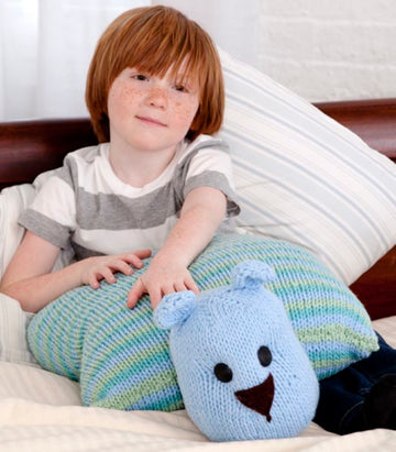 Teddy Bear Pillow Pal in Red Heart Super Saver Economy Solids - LW2669