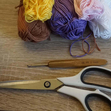 Amigurumi Häkelanleitung für den Hasen Hoppel